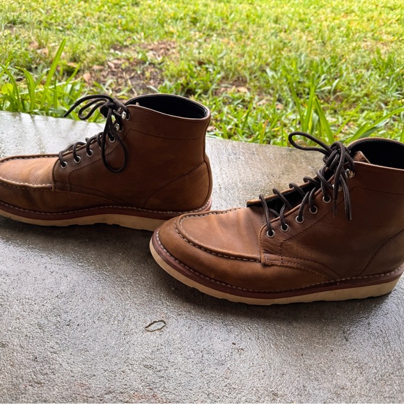 Classic Brown Leather Men's Boots - Picture 4 of 6